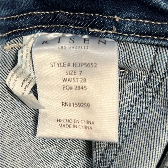 Women's Blue Ankle Jeans - Picture 5 of 5